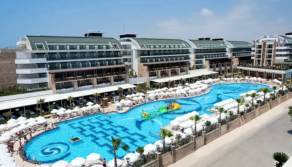 هتل کریستال واتر ورد آنتالیا